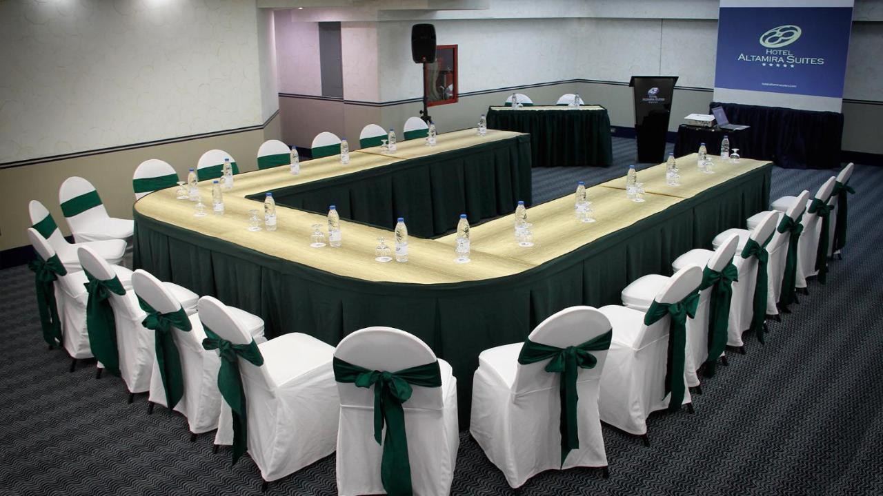 Hotel Altamira Suites Caracas Buitenkant foto